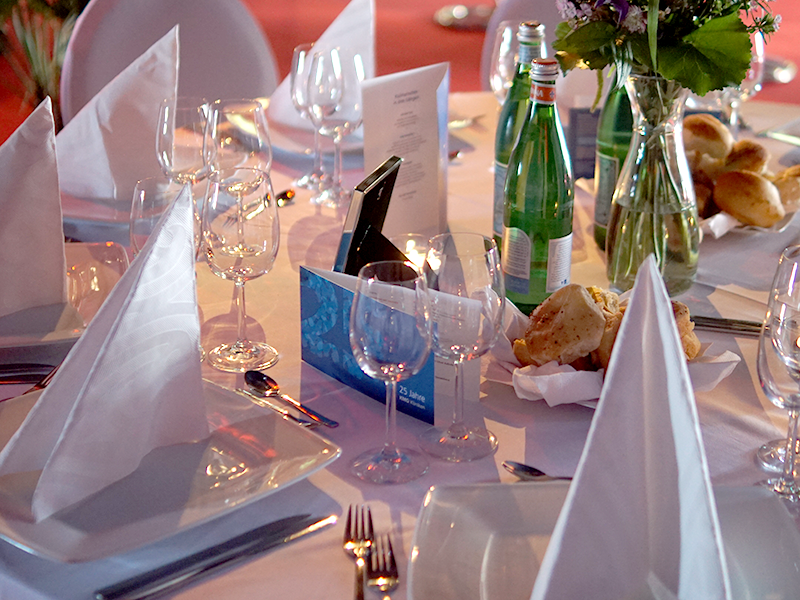 gedeckter Tisch