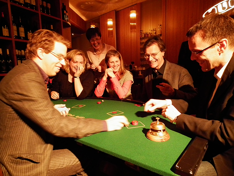 am Spieltisch